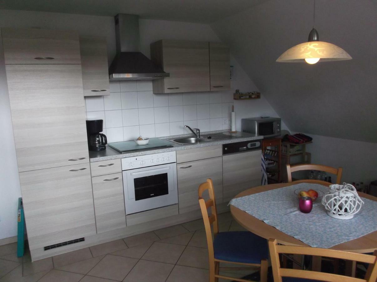 Ferienwohnung Anna Suderstapel エクステリア 写真